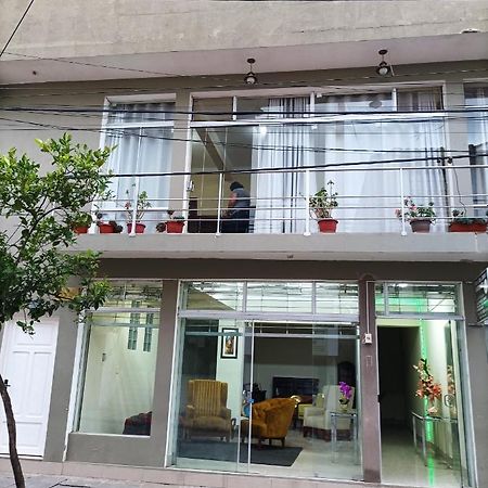 Hotel Apartamentos "Domino" Tarija Exterior photo